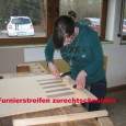 Die 8. Klasse beim Praktikum zum Berufsfeld Holz in der Berufsschule