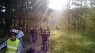Wandertag mit Drahtesel Den Herbstwandertag erlebte die Klasse 5 H/L auf den Fahrradsätteln der Schulräder.