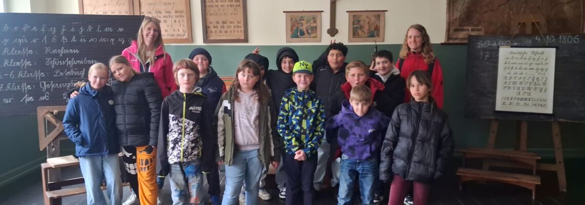 Schule früher? Hautnah erlebt!